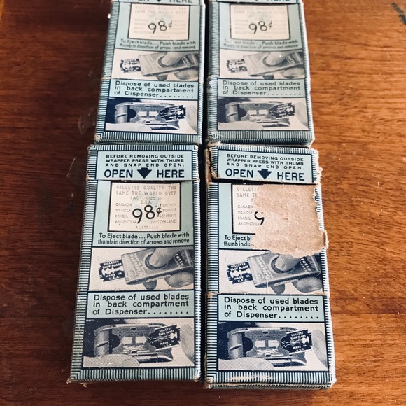 Gillette shavers - Picture 2 of 3